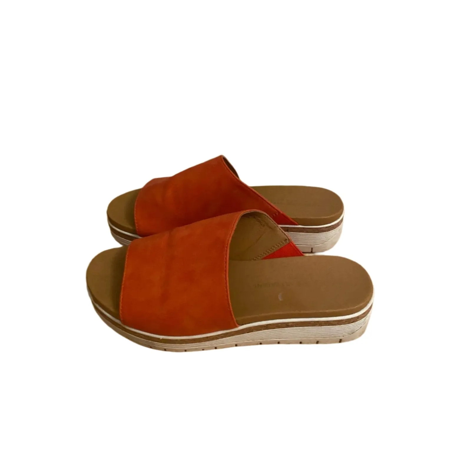 Adrienne Vittadini Provence Sandal in Tangerine Size 7.5