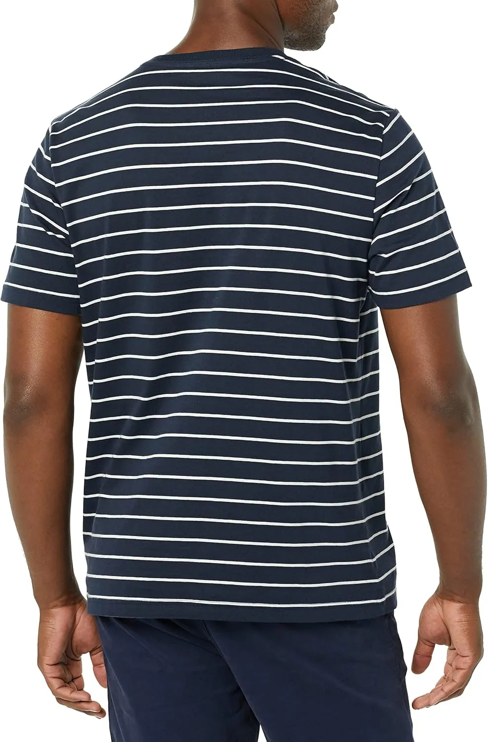 Amazon Essentials Men's T-Shirt Regular-Fit Short-Sleeve V-Neck (Available in Big & Tall), Pack of 2