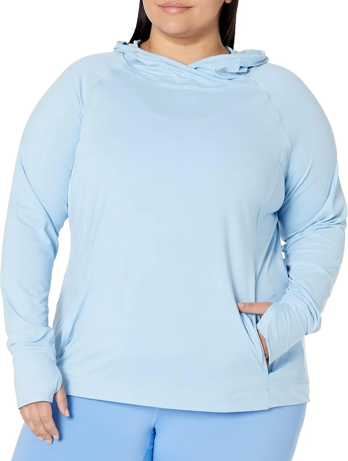 Amazon Essentials Women's Brushed Tech Stretch Popover Hoodie (Available in Plus Size)