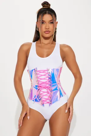 Chasing The Bass Holographic Corset Belt - Hot Pink