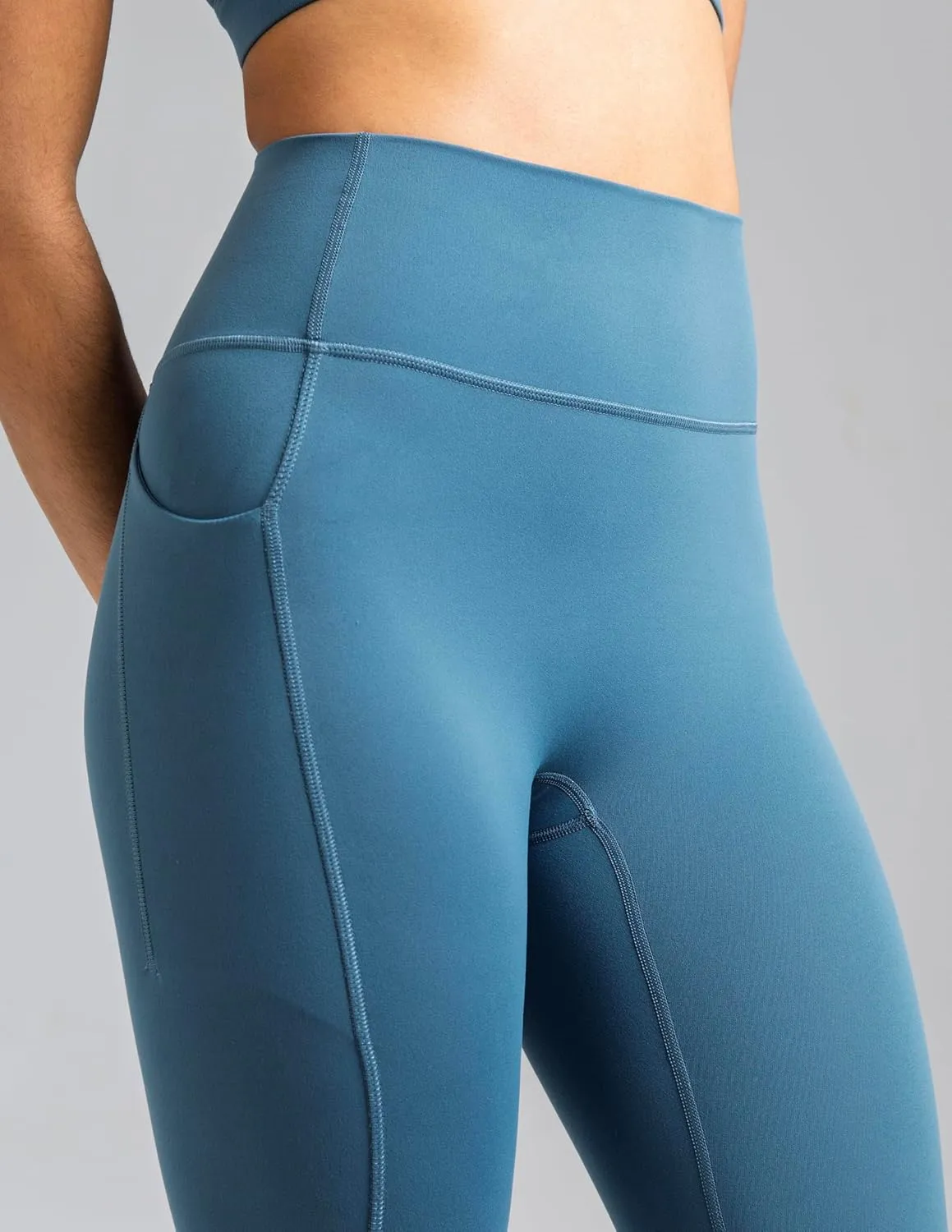 Colorfulkoala Dreamlux No Front Seam Leggings with Pockets for Women, High-Waisted Soft Yoga Pants