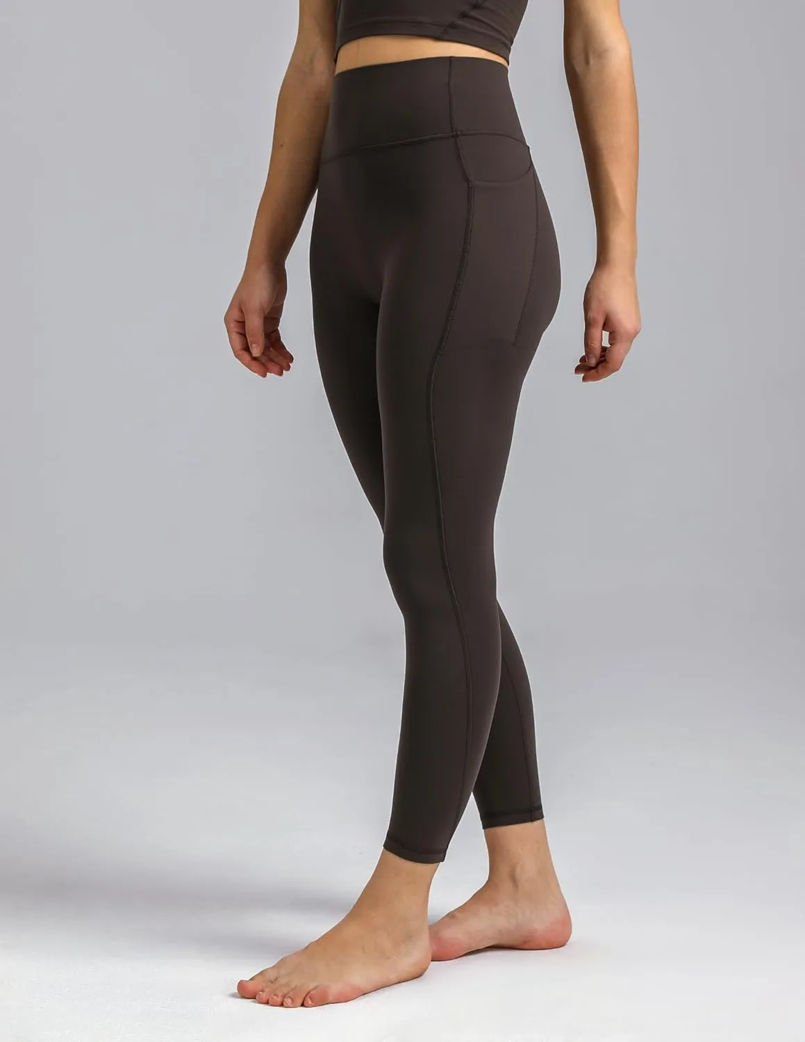 Colorfulkoala Dreamlux No Front Seam Leggings with Pockets for Women, High-Waisted Soft Yoga Pants