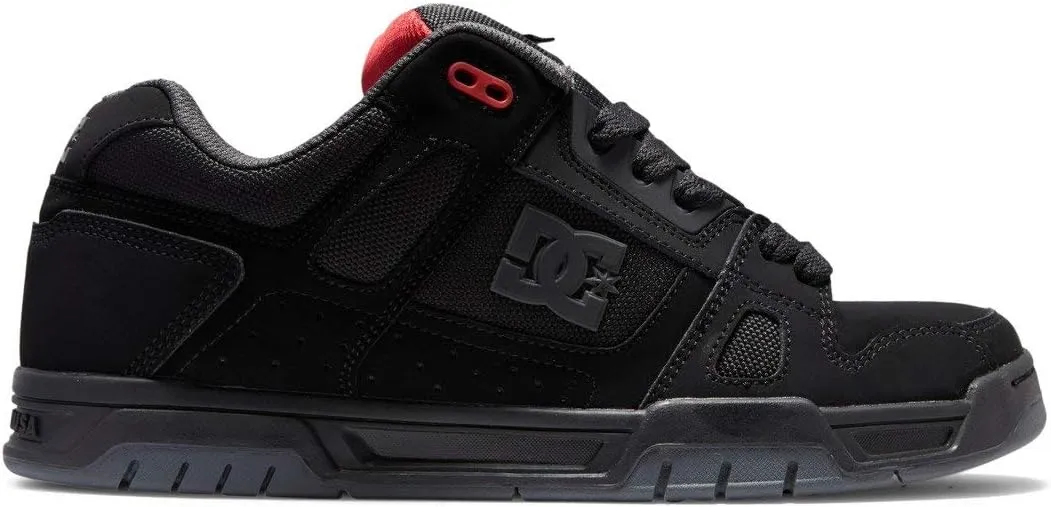 DC Shoes Stag Mens Skate Trainers in Black Red