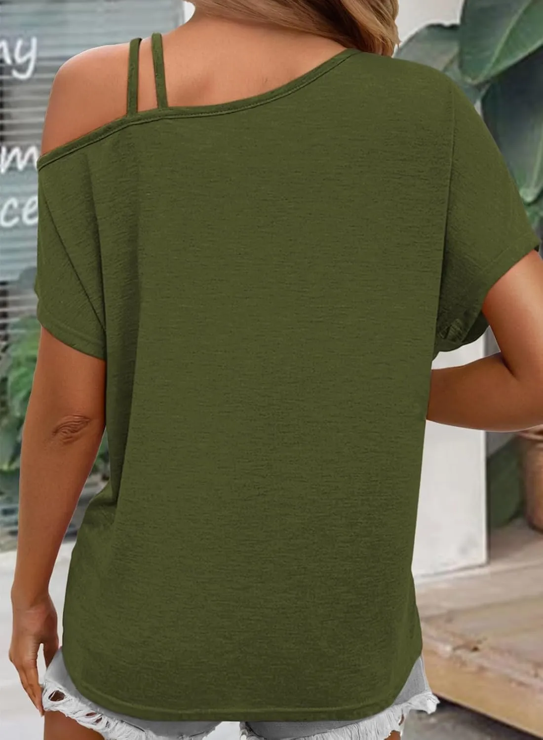 Dokotoo T Shirts for Women Twist Knot Color Block Loose Fit Cold Shoulder Tops for Women Fashion 2025