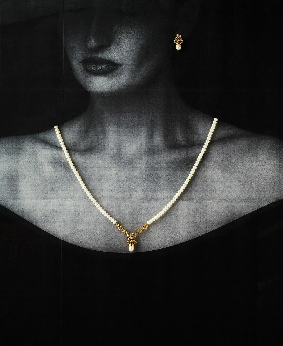 Exquisite Real Pearl Necklace Set