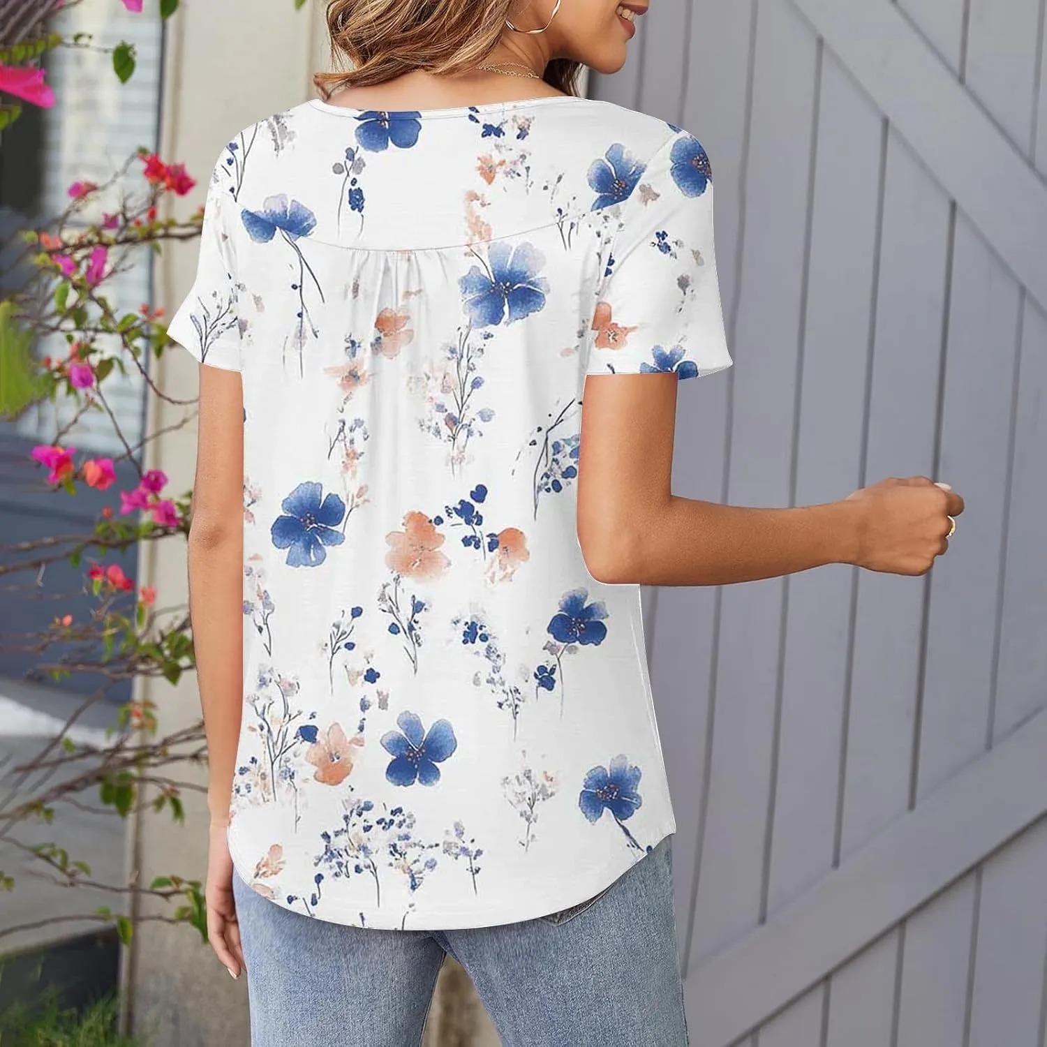 Floral Tops for Women 2025 Short Sleeve Boho Summer Tshirt Dressy Casual Trendy Blouse Ladies Boho Hawaiian Shirts