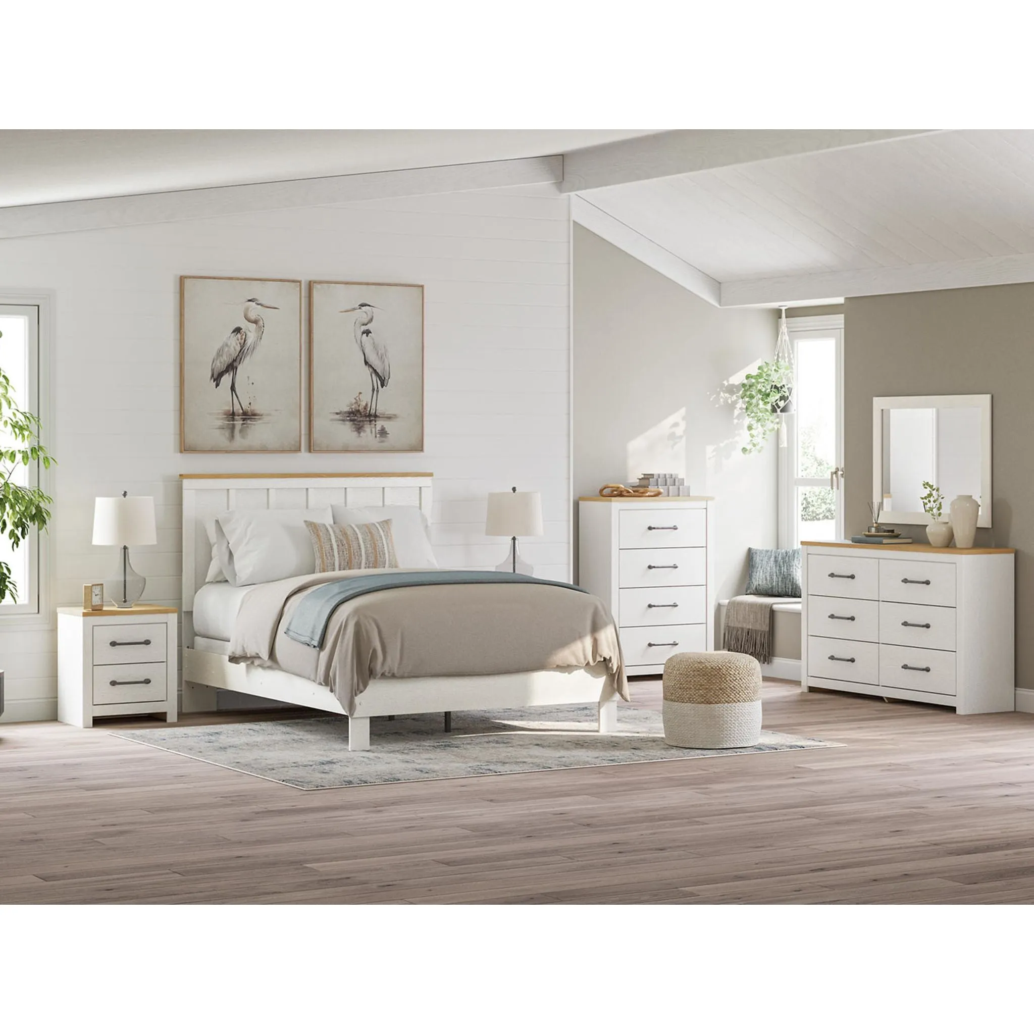 Linnocreek Queen Panel Headboard
