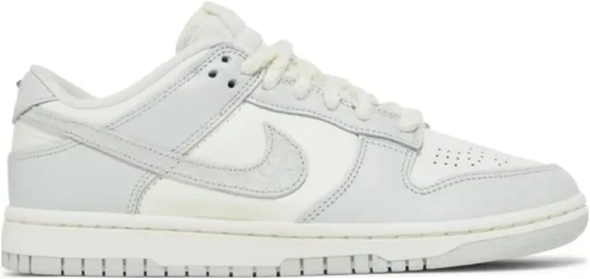 Nike Womens Dunk Low Se Trainers Dd7099 Sneakers Shoes