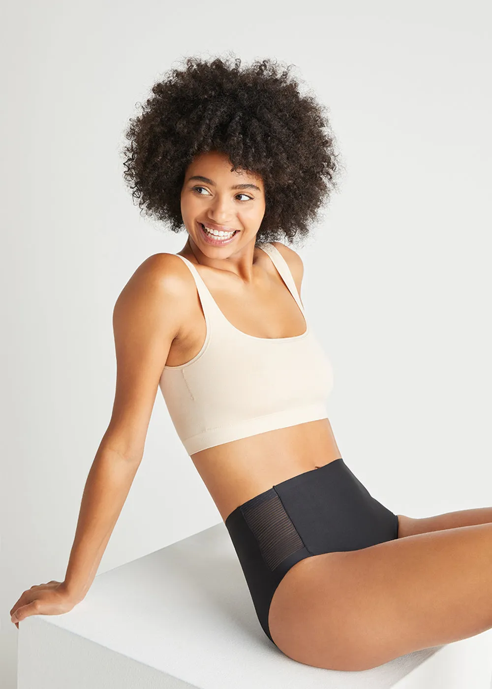 Non-Shaping Bonded Brief with Mesh