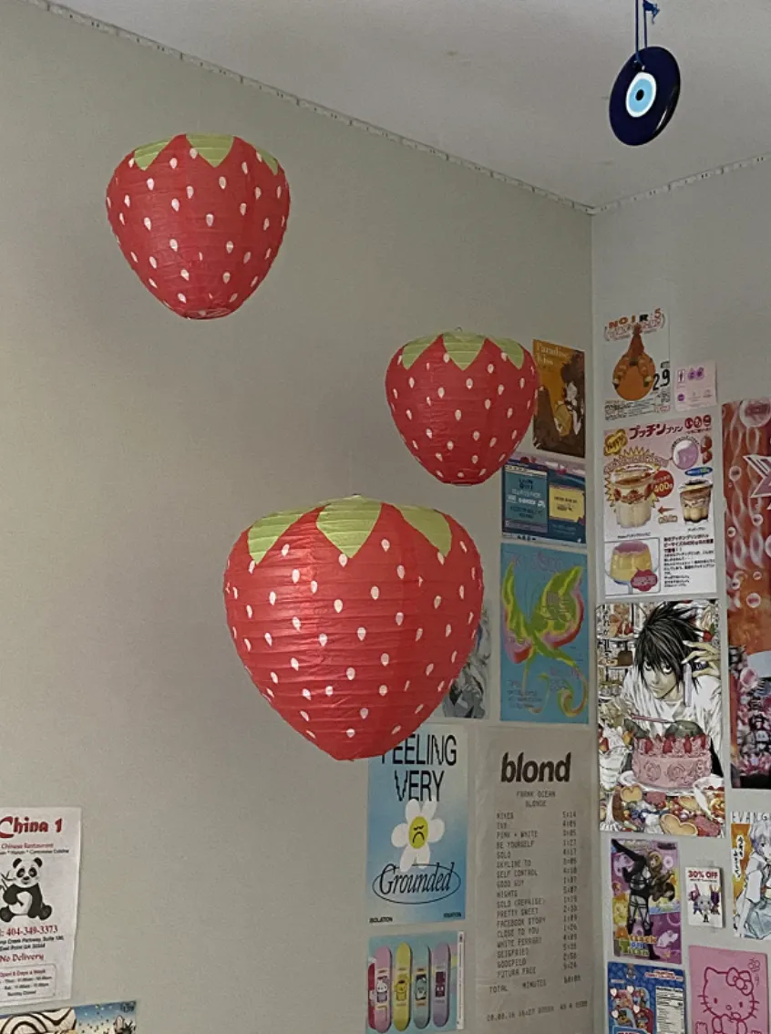 Strawberry Room Clouds
