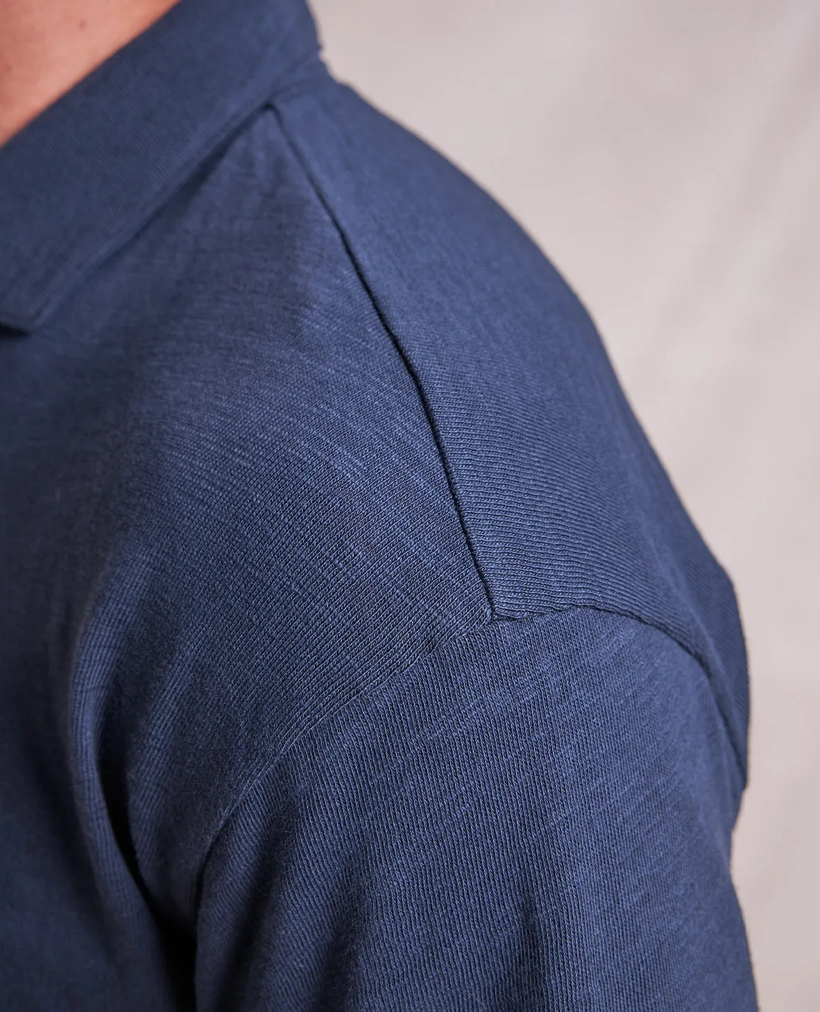 The Mercer - Distressed LS Polo - Navy