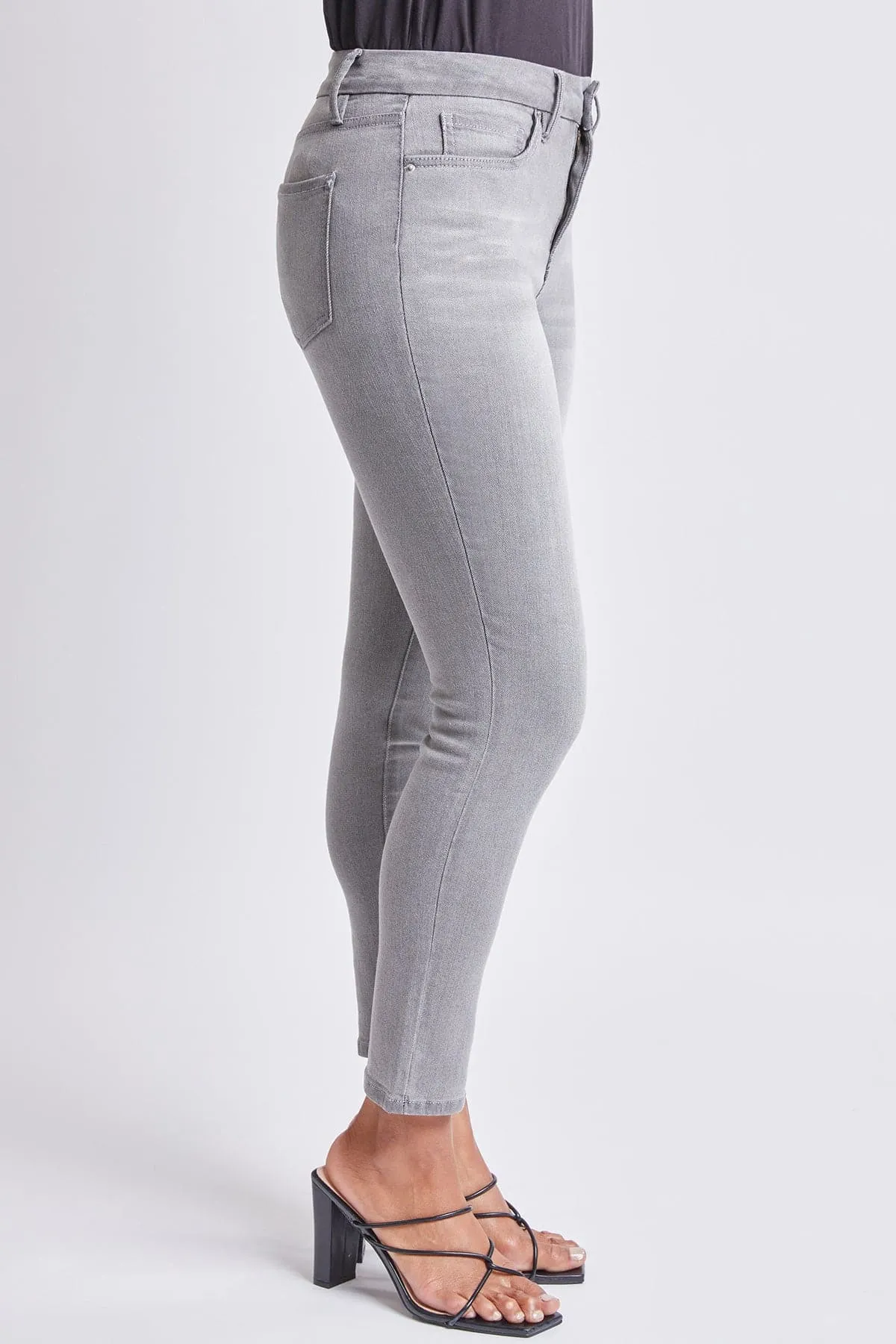 Women's Curvy Fit High Rise Skinny Jeans