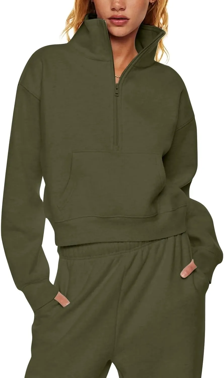 Womens Oversized Half Zip Cropped Sweatshirt 2024 Fall Fashion 1/4 Zip Pullover Preppy Thumb Hole Tops With Pocket