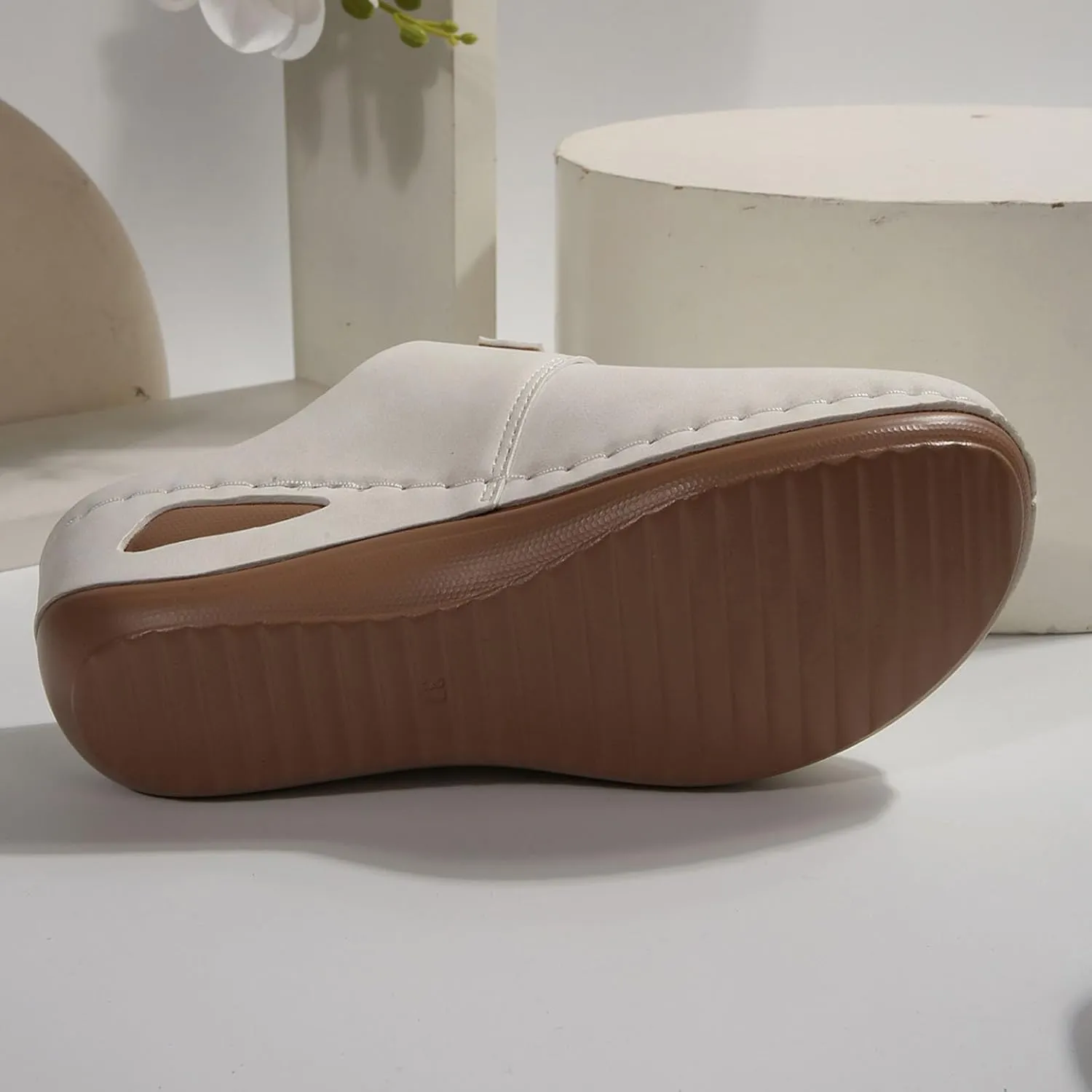 Women's Slip-On Slippers Comfortable Cork Footbed Arch Support Mules for Casual Wear Indoor Outdoor Walking